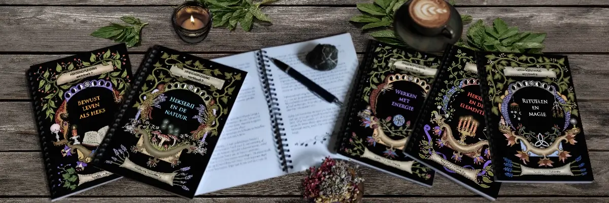 werkboeken met heksenlessen